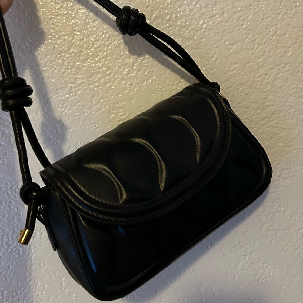 Shoulder Bag - Picture 2 of 4